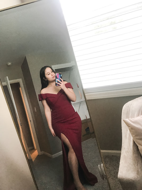 galleryImg
