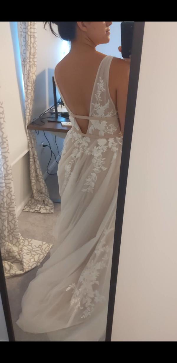galleryImg