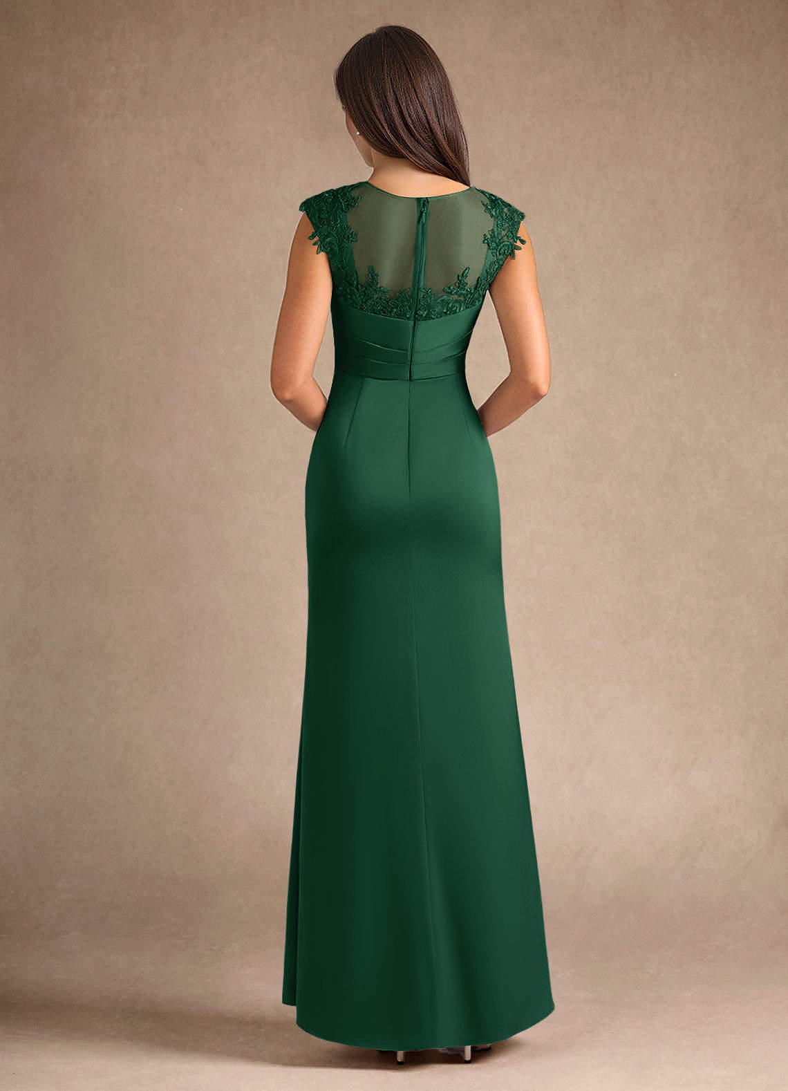 Azazie Santa Barbara vestidos de madre de la novia Vestido de Verde Oscuro de Satén Elástico de Recto con Plisado image2