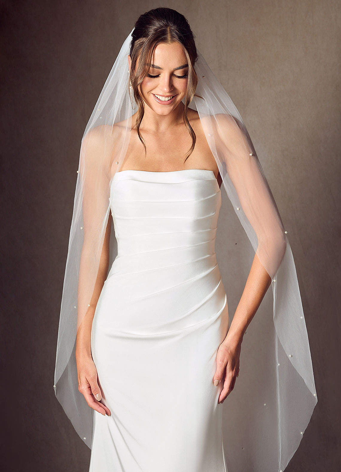 front Jenna Pearl Waltz Length Veil