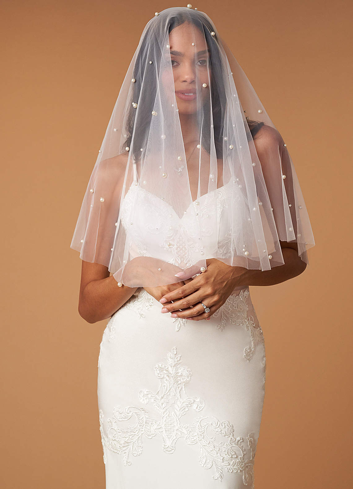 1 Layer Fingertip top Veil