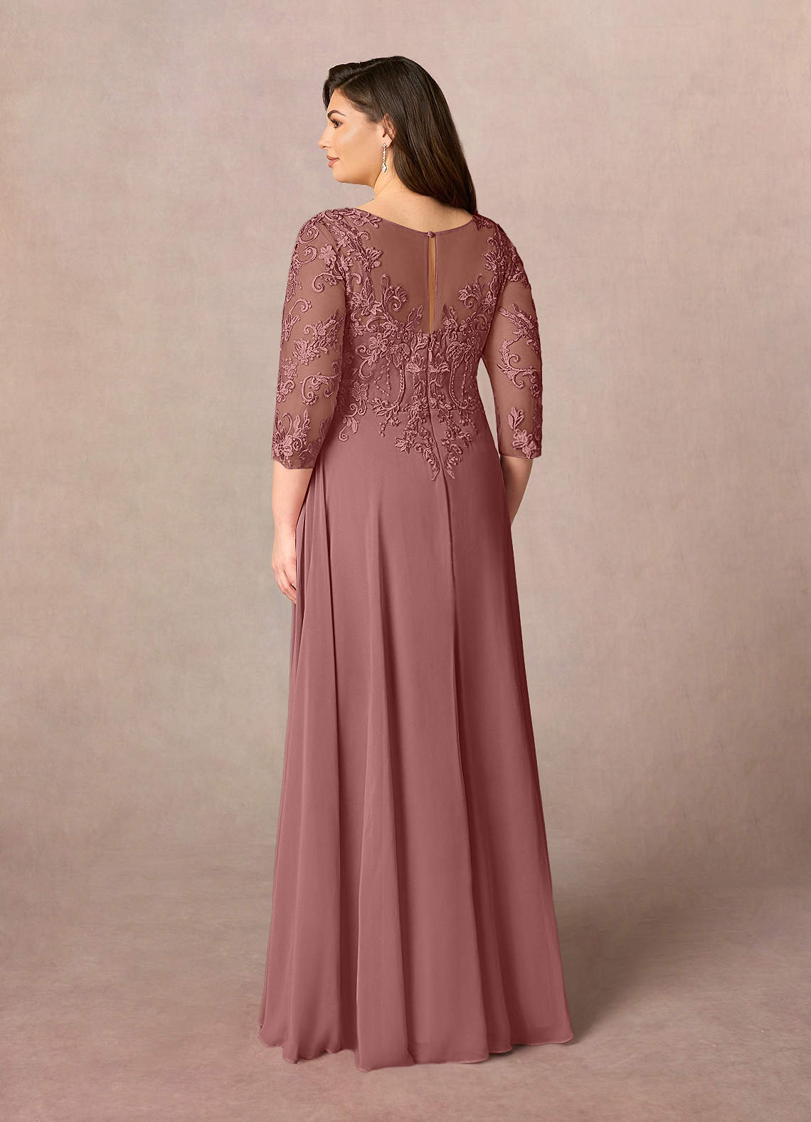 Azazie Noella vestidos de madre de la novia Vestido de Rosa Del Desierto de Gasa de Corte en A con Encaje cuello pico image11