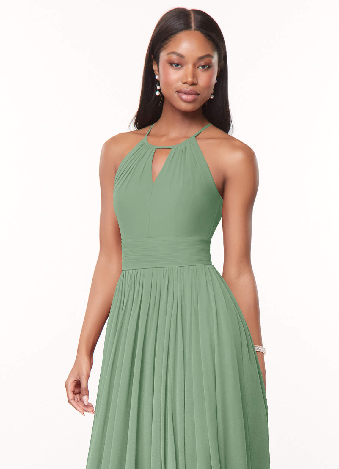 Azazie Cherish Vestidos de damas de honor Vestido de Matcha de Gasa de Corte en A con Plisado image1