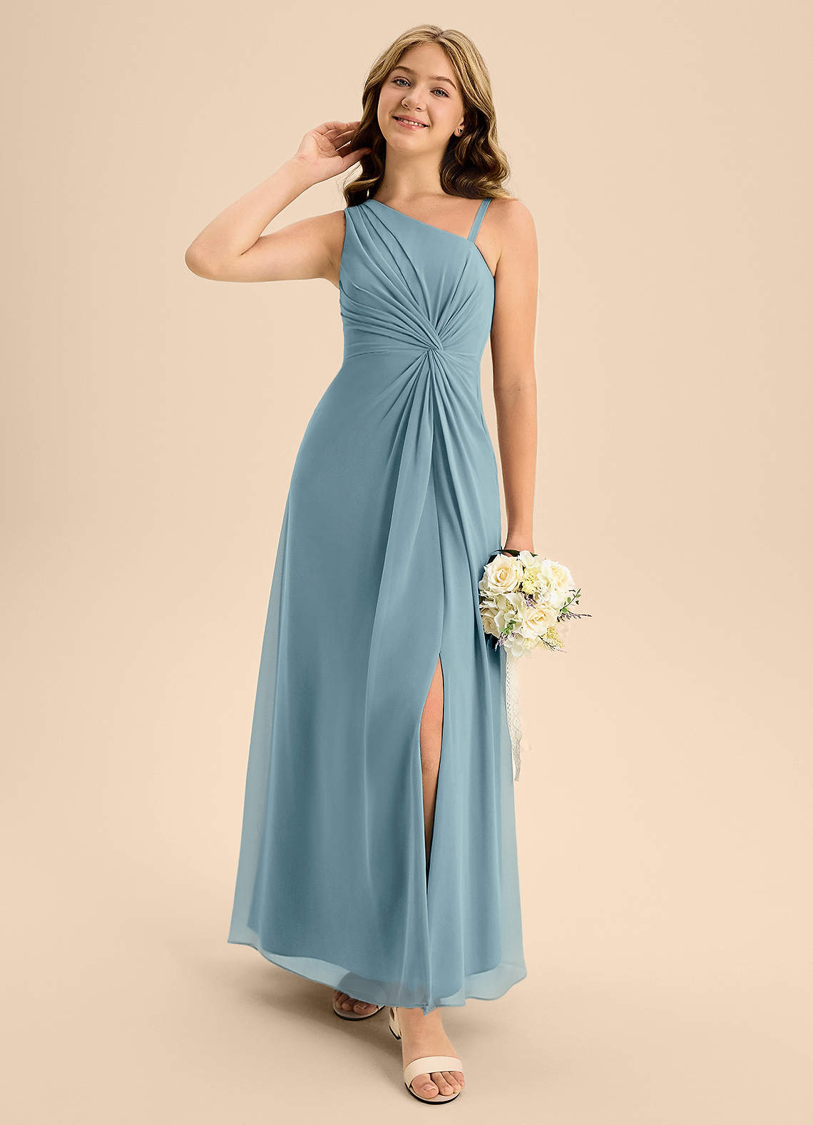 Azazie Brooke Junior Abito A-Line in Chiffon Spacco Laterale Blu Lunatico image1