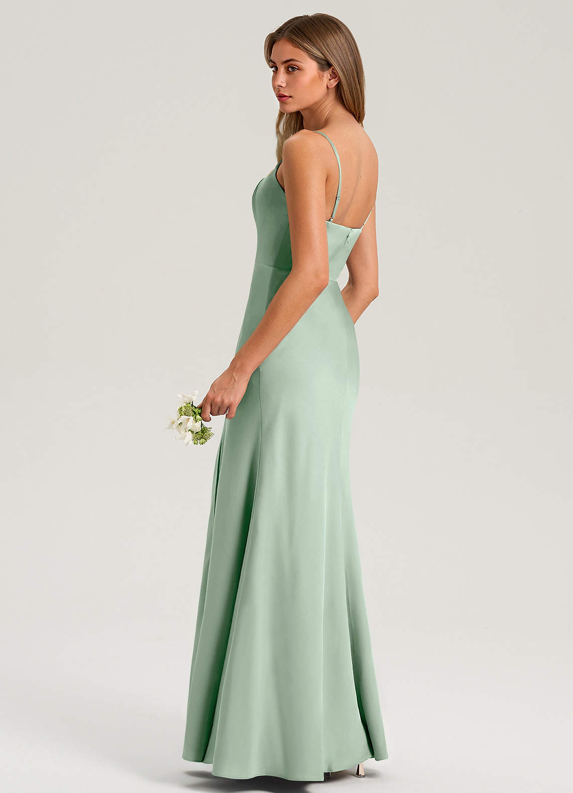 Azazie Lidia Vestidos de madrinha de casamento Vestido Agave de Cetim elástico de sereia com Fenda Lateral image11