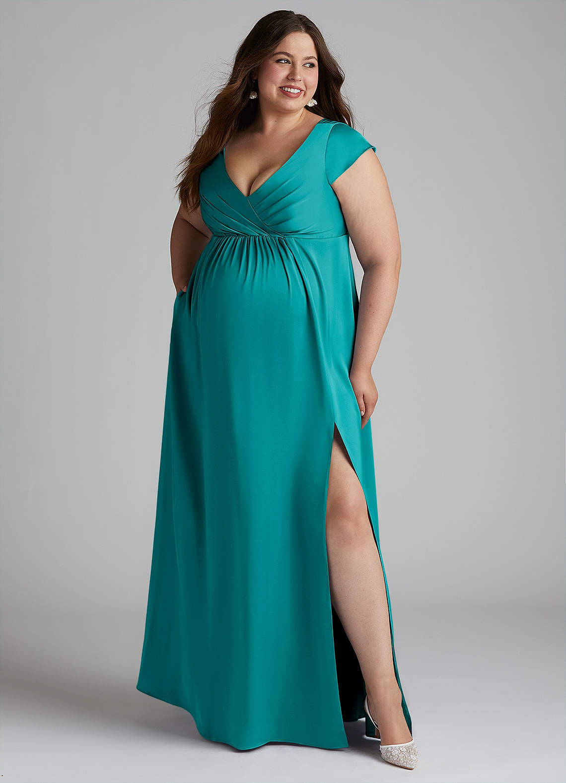 teal bridesmaid dresses plus size Lavetir Chiffon Bridesmaid Dresses Women's A-Line Deep V-Neck Half Sleeves Long Plus Size Unique Formal Wedding Party Evening Gowns main image 1