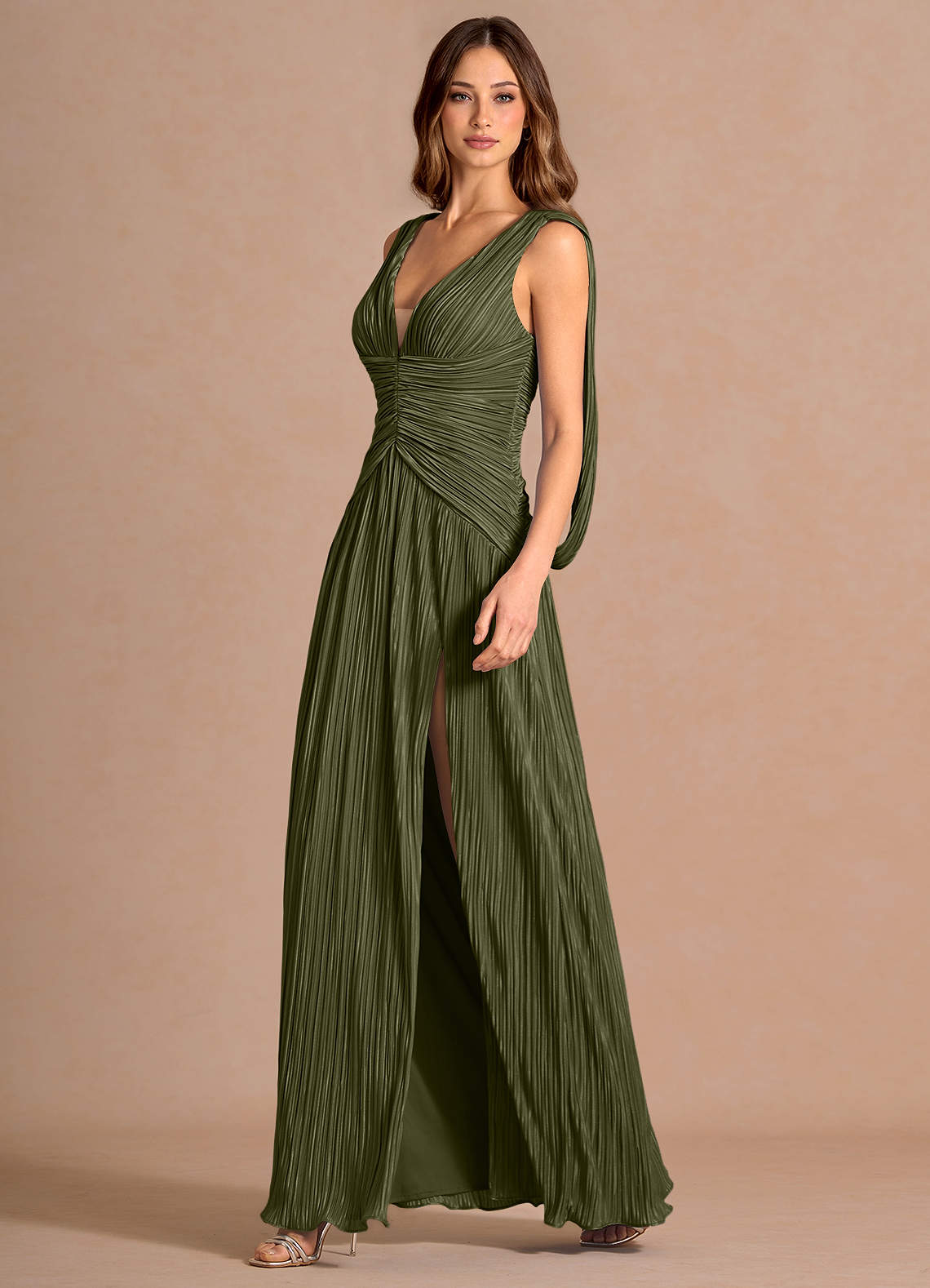 Quellia Moss Green Maxi Dress image3