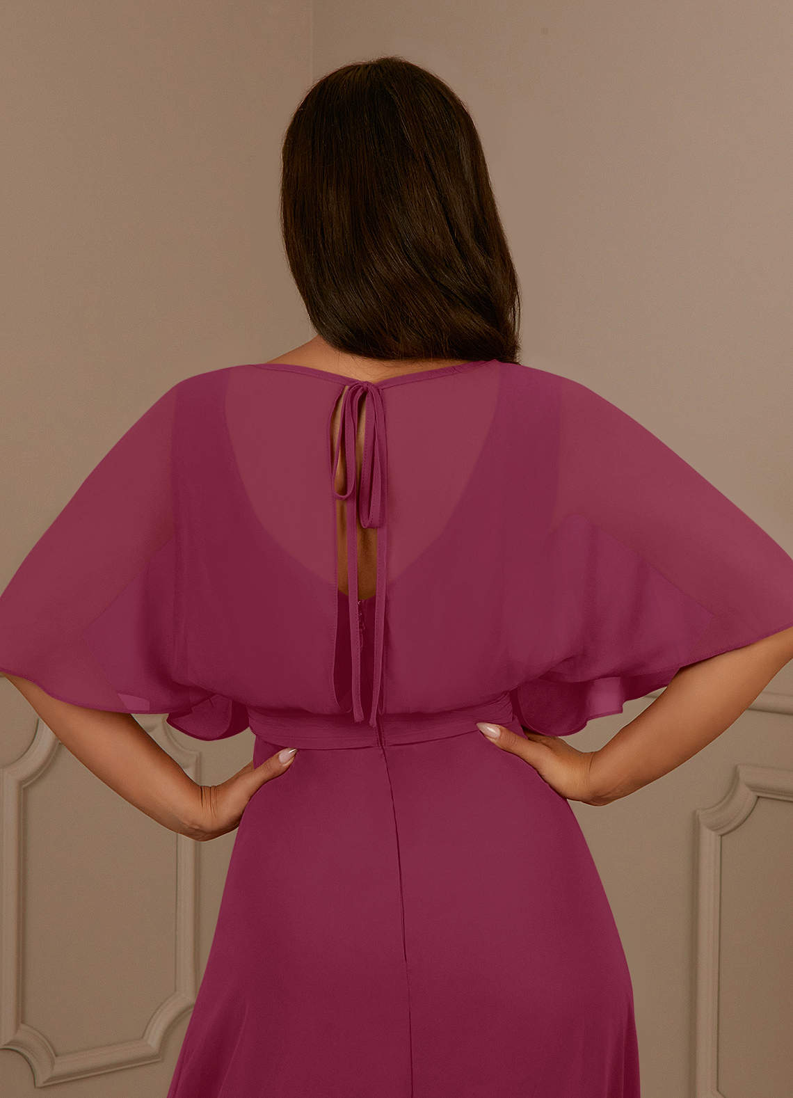 Azazie Oksana Mère de la mariée Robes Robe Trapèze en Mousseline de soie Col en V plissé Mûre image4