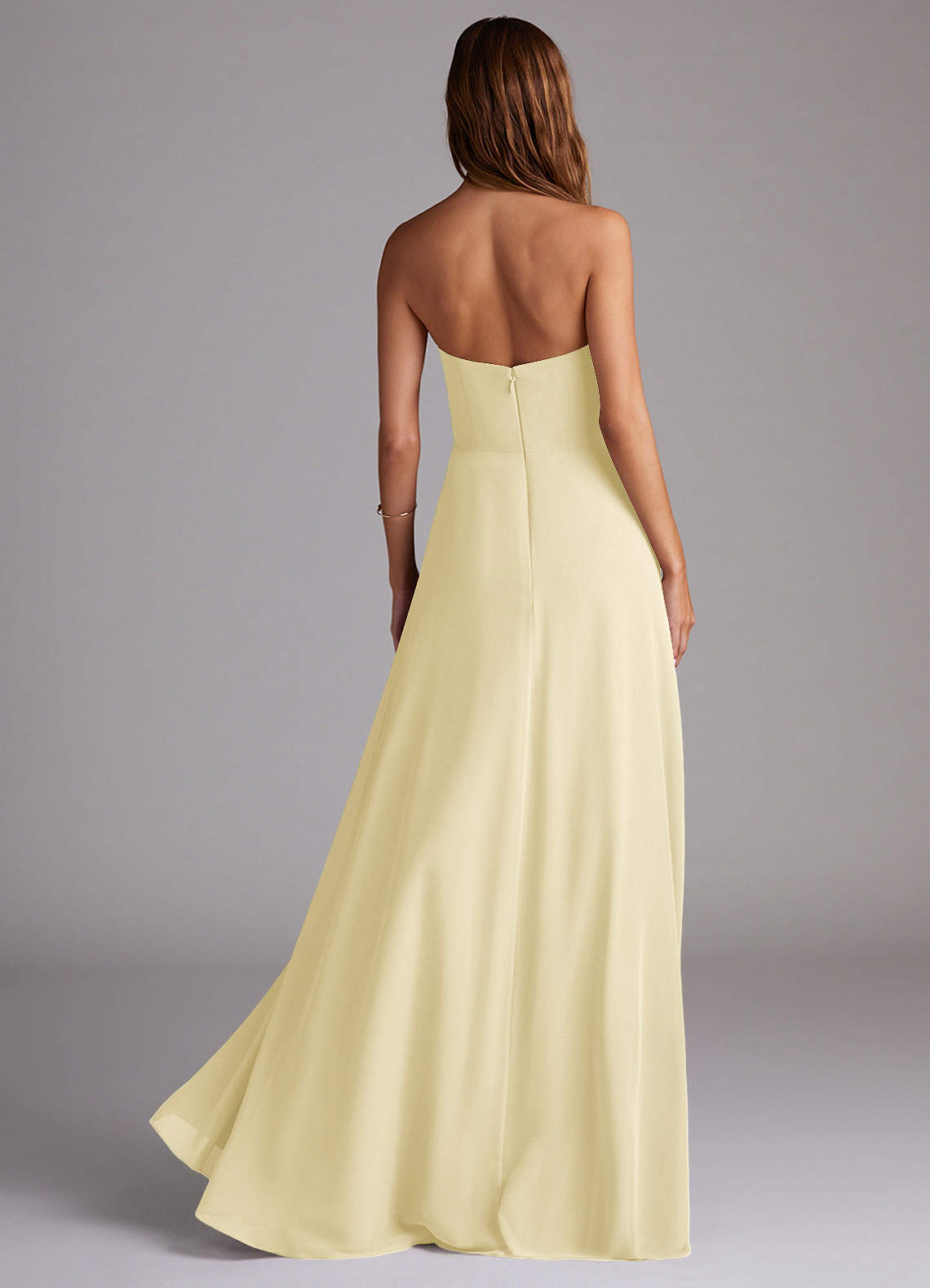 Azazie Wren Robes de demoiselle d'honneur Robe Trapèze Convertible en Mousseline de soie Fente Latérale Sorbet Citron image3