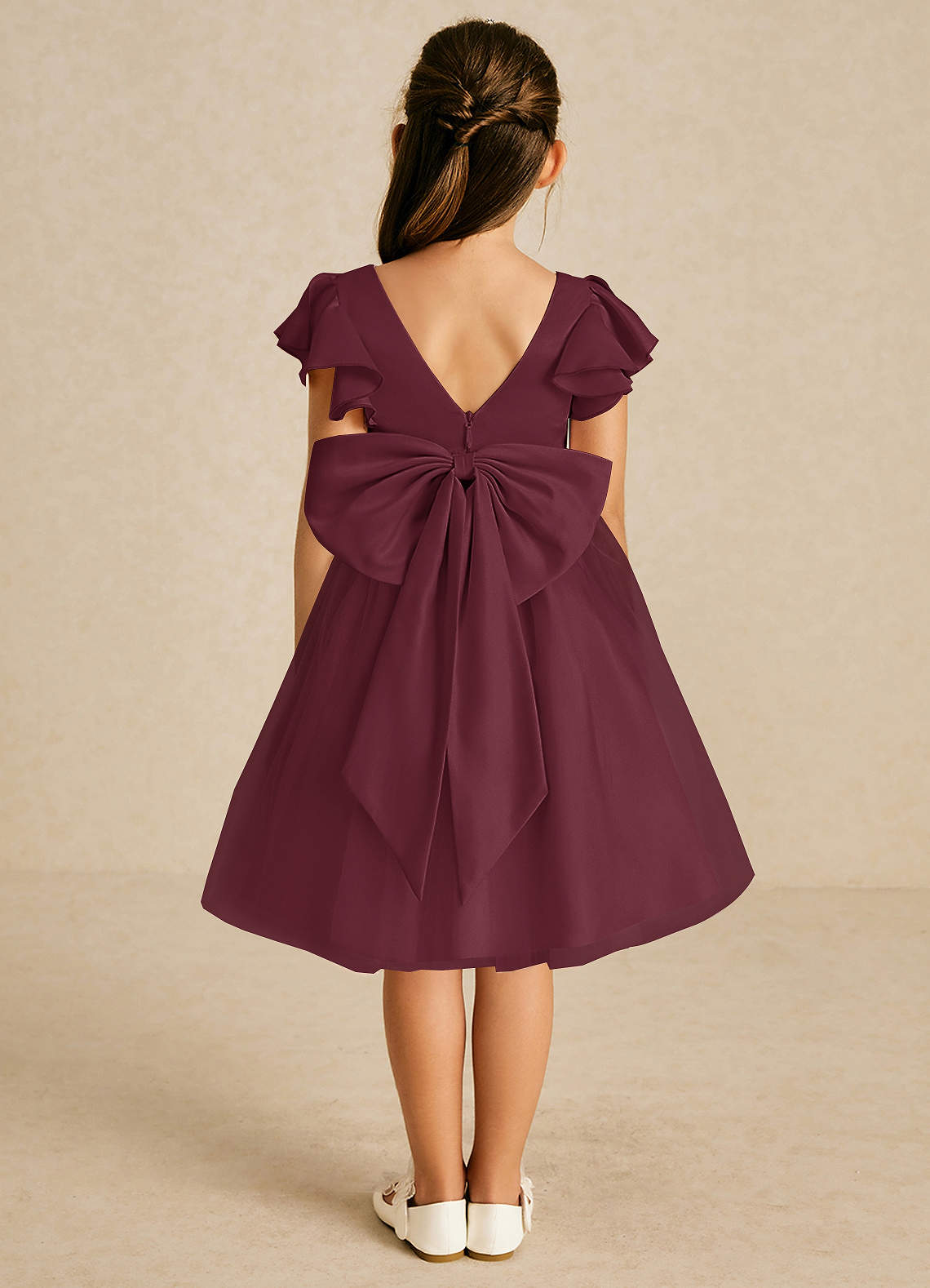 Azazie Kaeya Robe Demoiselle D'honneur Fillette Robe Trapèze en Tulle Arc Cabernet image1
