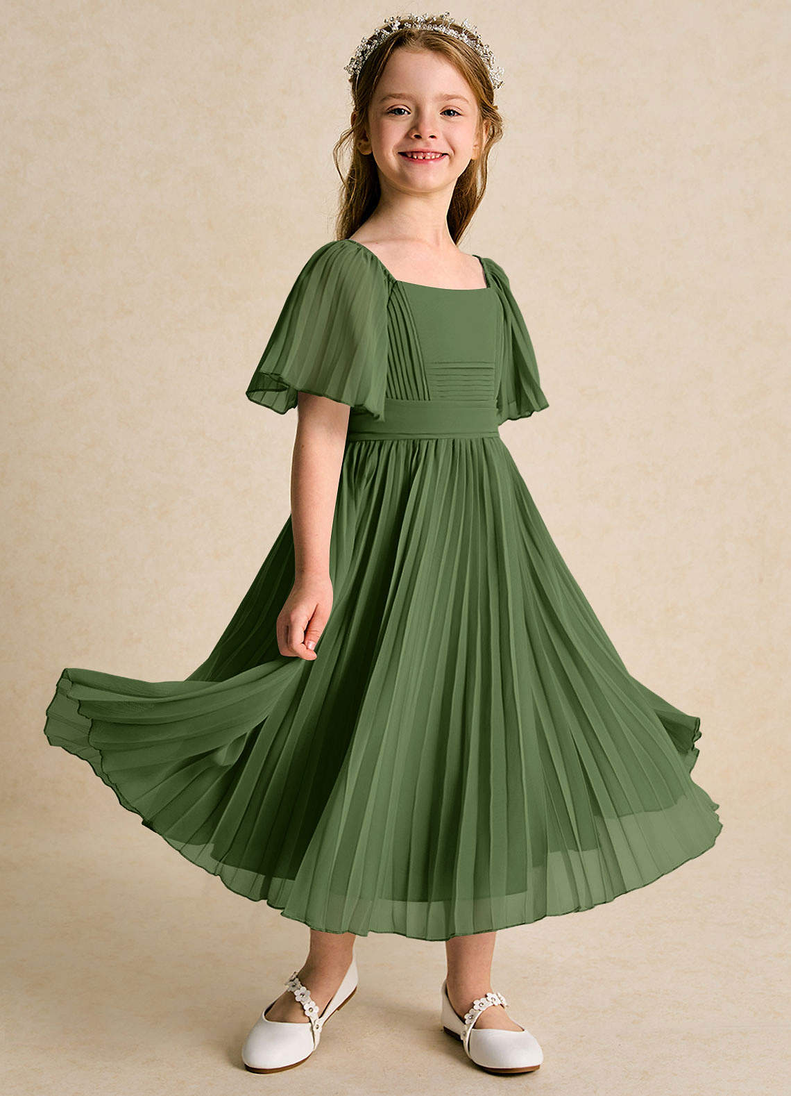 Azazie Gisele Robe Demoiselle D'honneur Fillette Robe Trapèze en Mousseline de soie Plissée Olive image1
