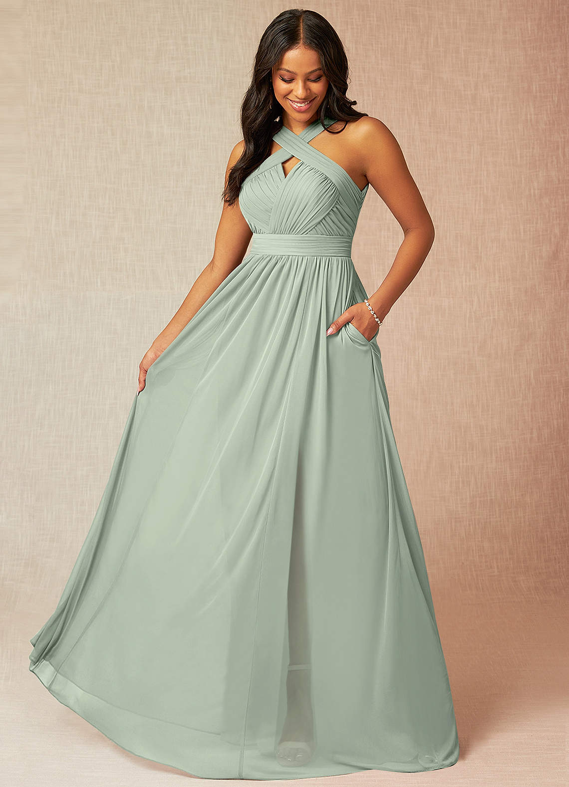 Azazie Hillian Vestidos de damas de honor Vestido de Salvia Polvorienta de Malla de Corte en A con Halter Plisado image1