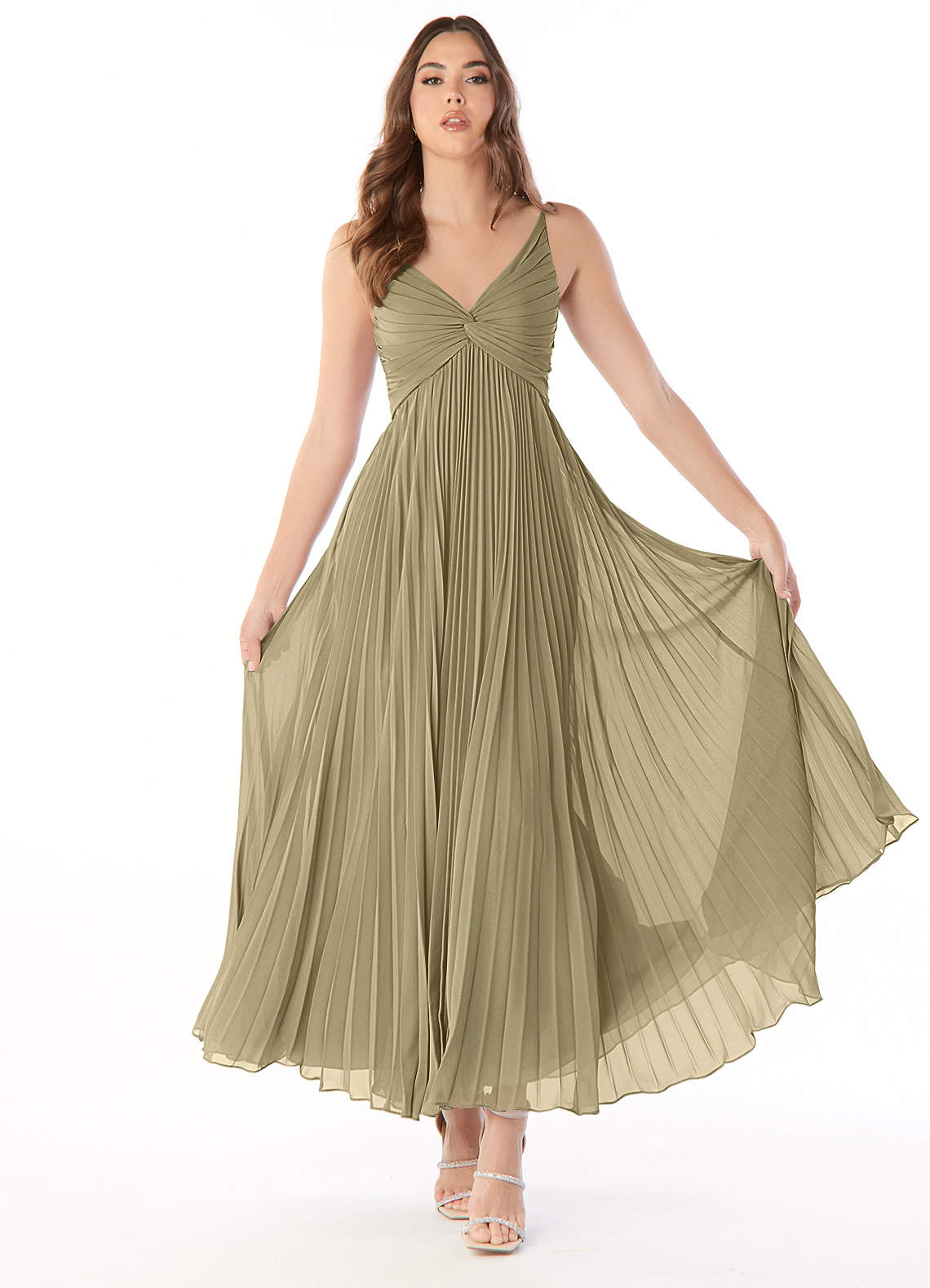 Azazie Raychelle Robes de demoiselle d'honneur Robe Trapèze en Mousseline de soie Col en V Vert Mousse image1