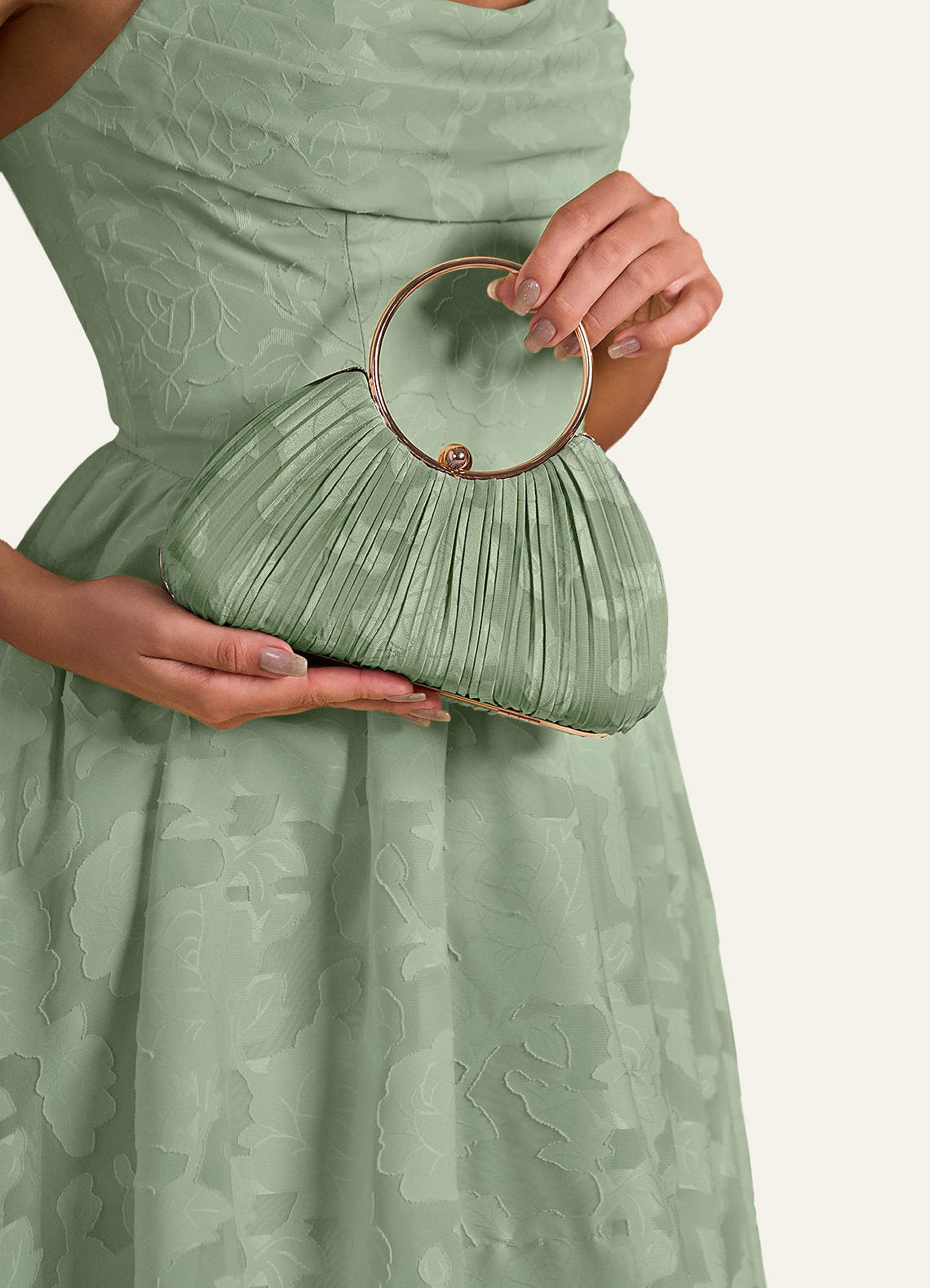 front Bolsa plissada floral burnout com cores combinando