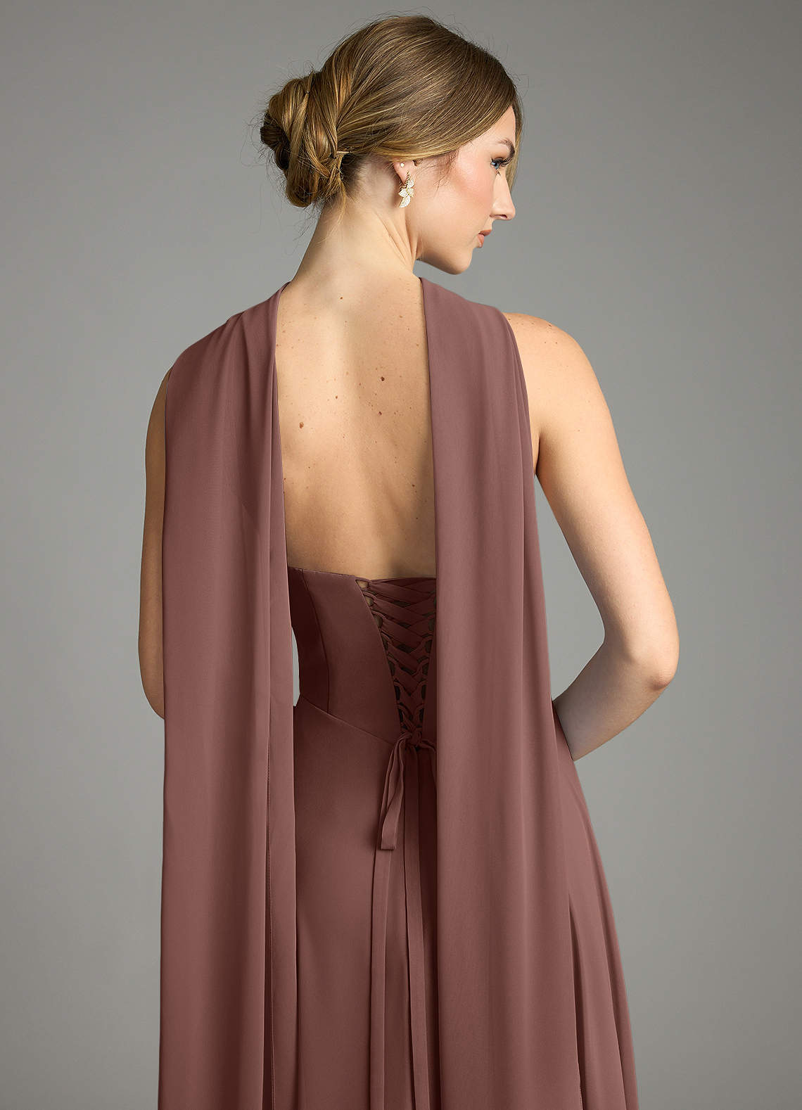 Azazie Ayla Abiti da Damigella Abito A-Line in Chiffon Scollo a Cuore Espresso image11