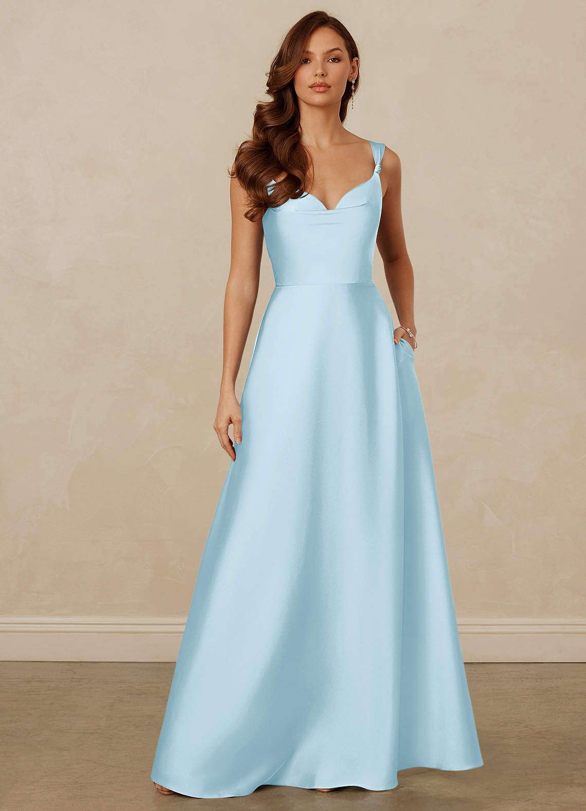 Christian Siriano Bridal for Azazie 1001 Brautjungfernkleider A-Linie Herzausschnitt Stretch-Satin Kleid Himmelblau image1