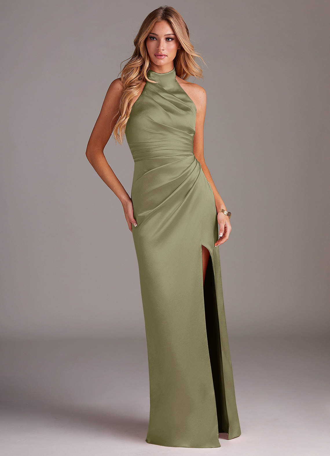 Azazie Jemma Essayer des robes à la maison Robe Fourreau en Satin extensible Plissée Améthyste image2