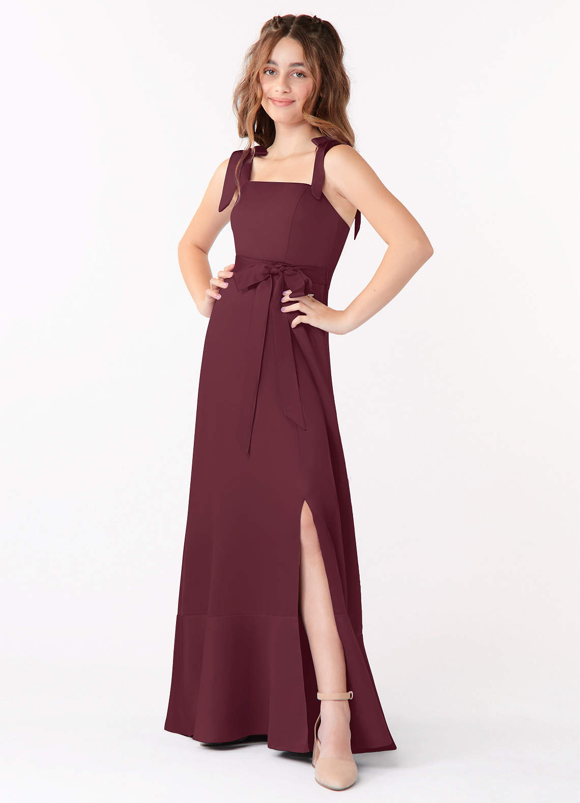 Azazie Barbara Junior Vestido de Cabernet de Satin Mate de Corte en A con Lazo image1