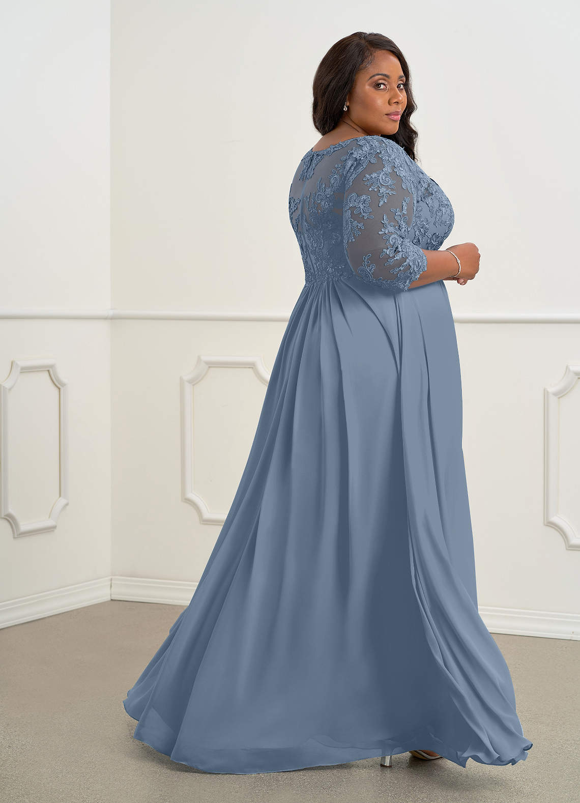 Azazie Hayek Abiti per la Madre della Sposa Abito A-Line in Chiffon con Scollo a V in Pizzo Blu Polveroso image9