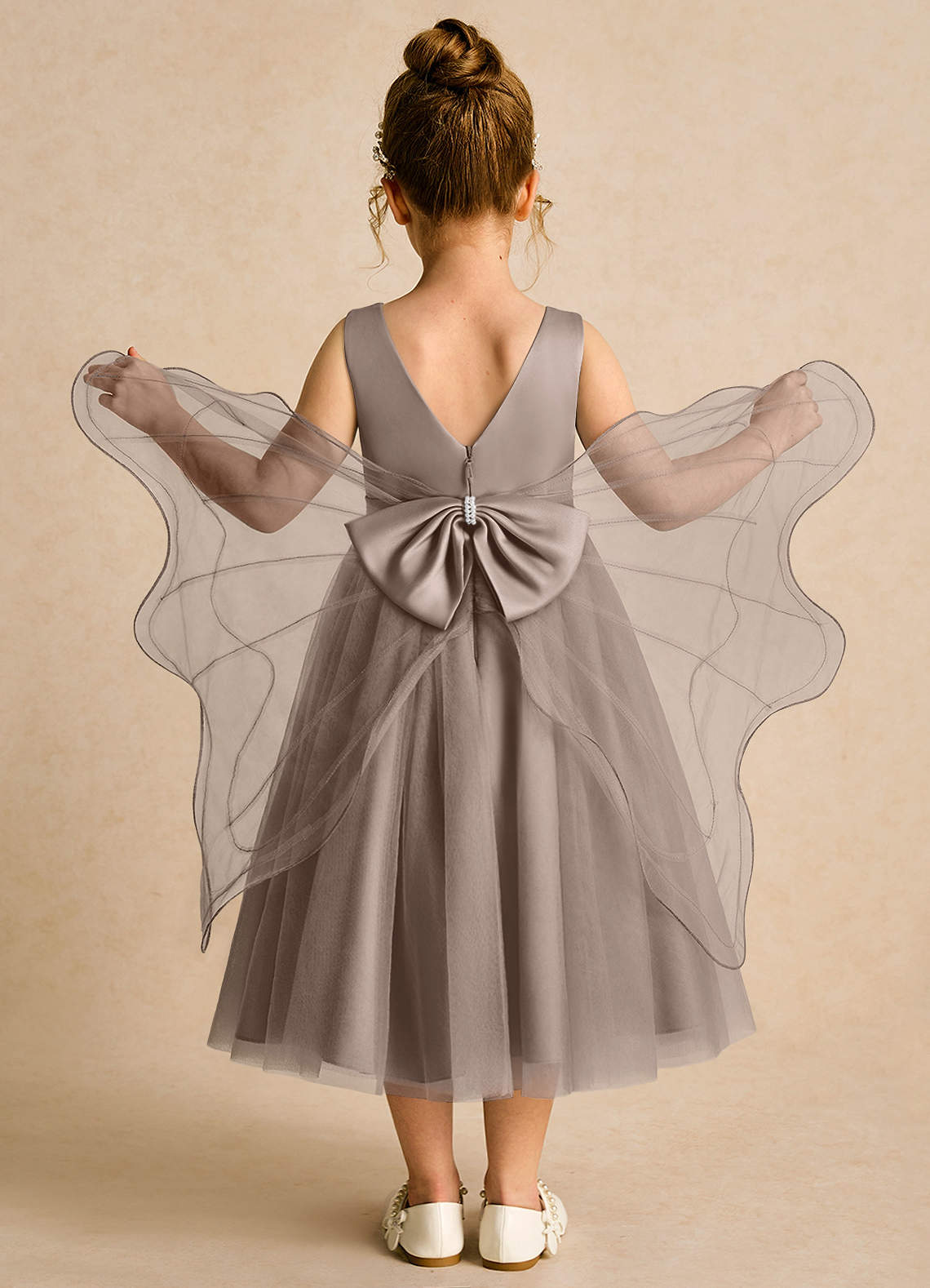 Azazie Pear vestidos de niña de las flores Vestido de Gris Pardo de Tul de Princesa con Lazo image1