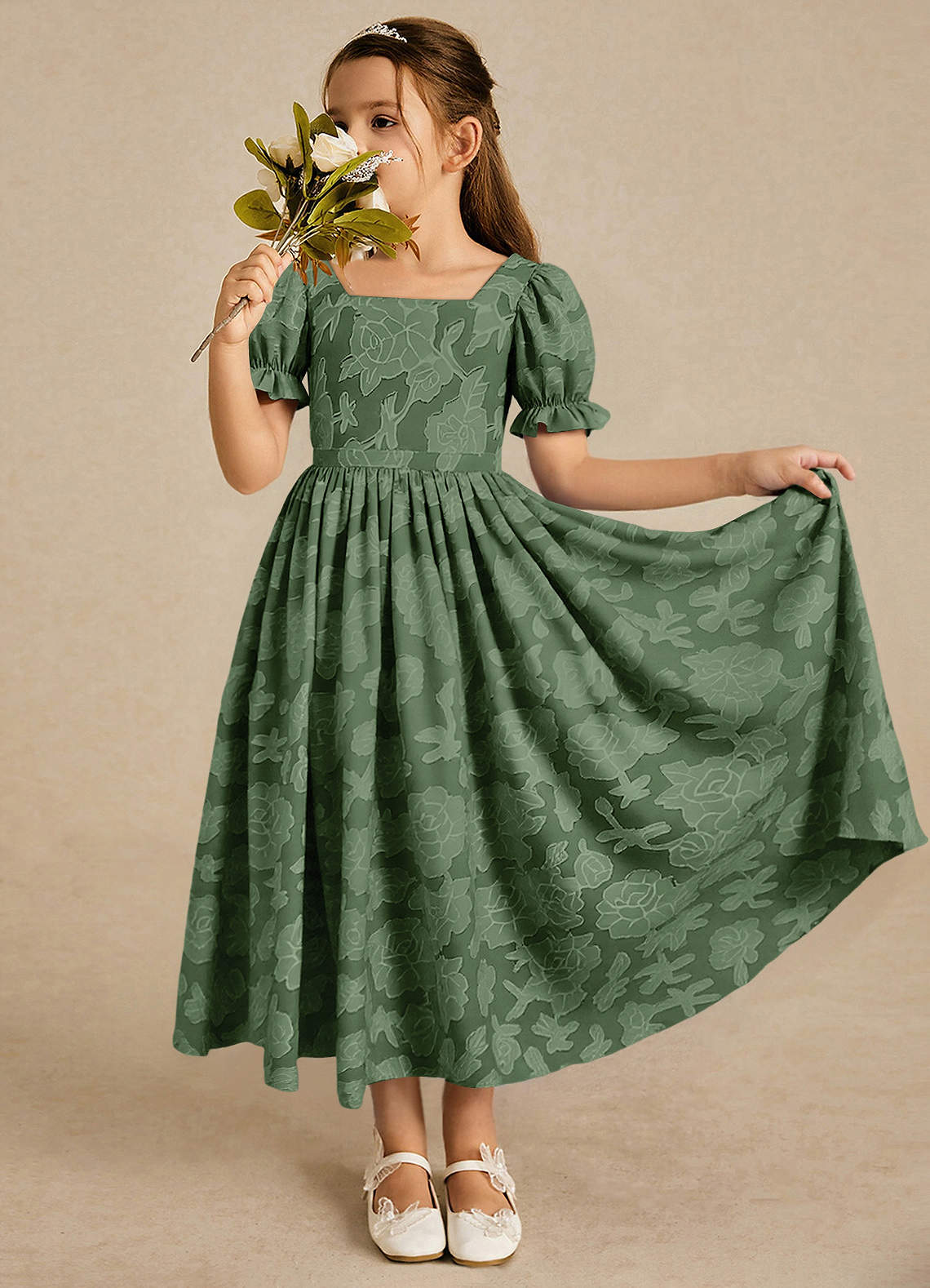 Azazie Joss Robe Demoiselle D'honneur Fillette Robe Trapèze en Blumen-Burnout avec manches Eucalyptus image1