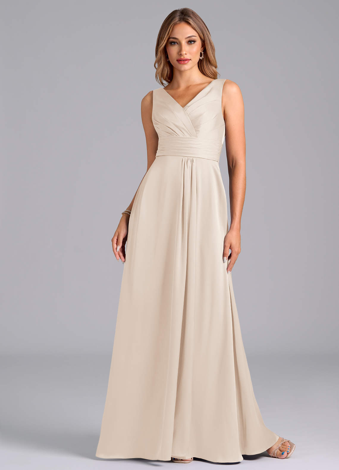 Azazie Karina Robes de demoiselle d'honneur Robe Trapèze en Satin extensible Plissée Albâtre Blanc image3