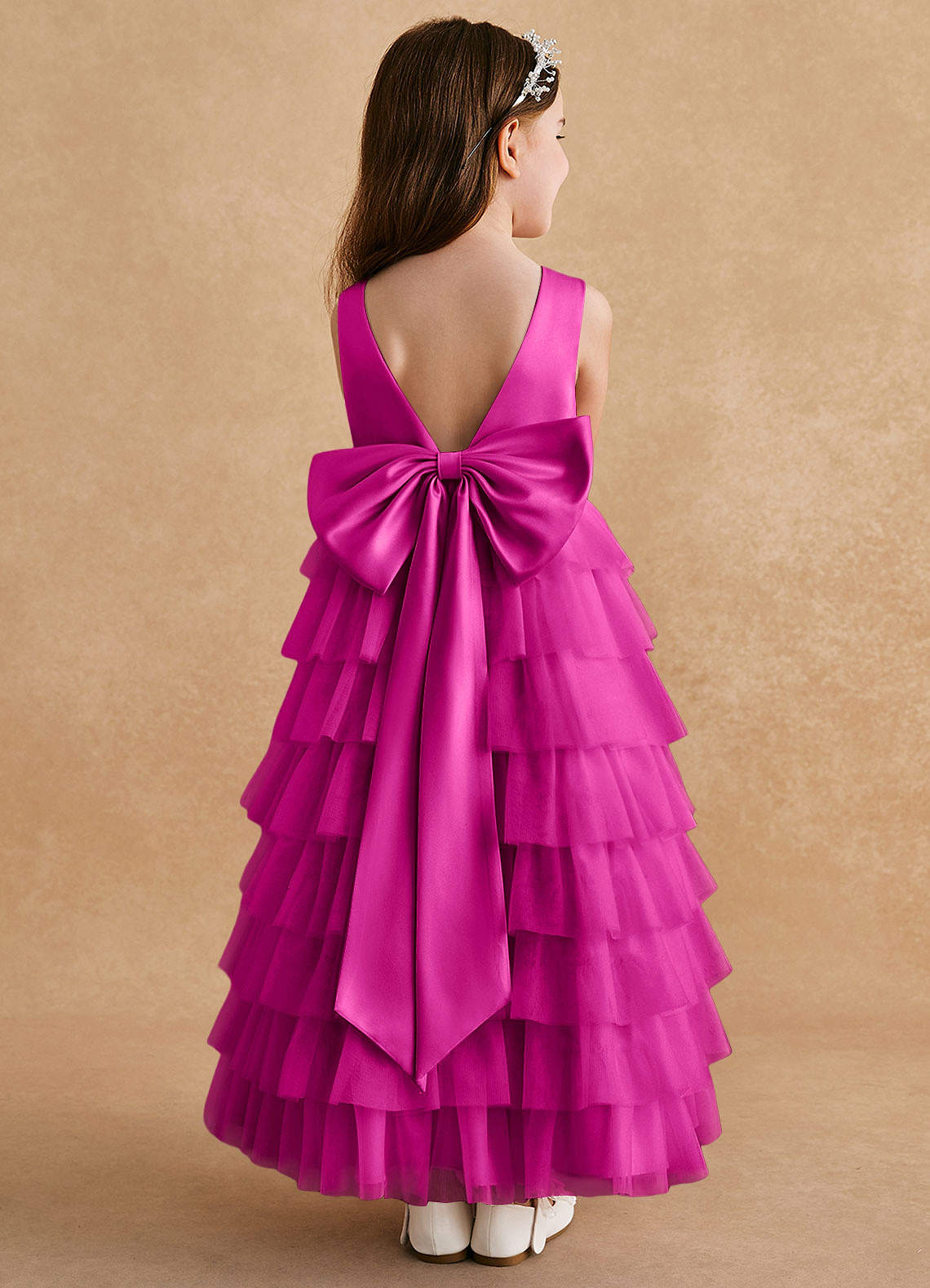 Azazie Twinkle Toes vestidos de niña de las flores Vestido de Fucsia de Tul de Corte En A con Lazo image1