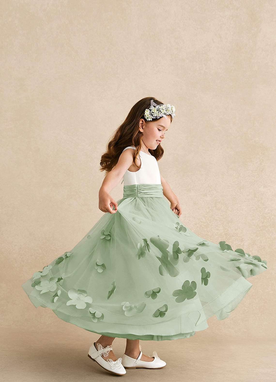 Azazie Vi Robe Demoiselle D'honneur Fillette Robe Trapèze en Tulle Sans manches Vert Sauge image1