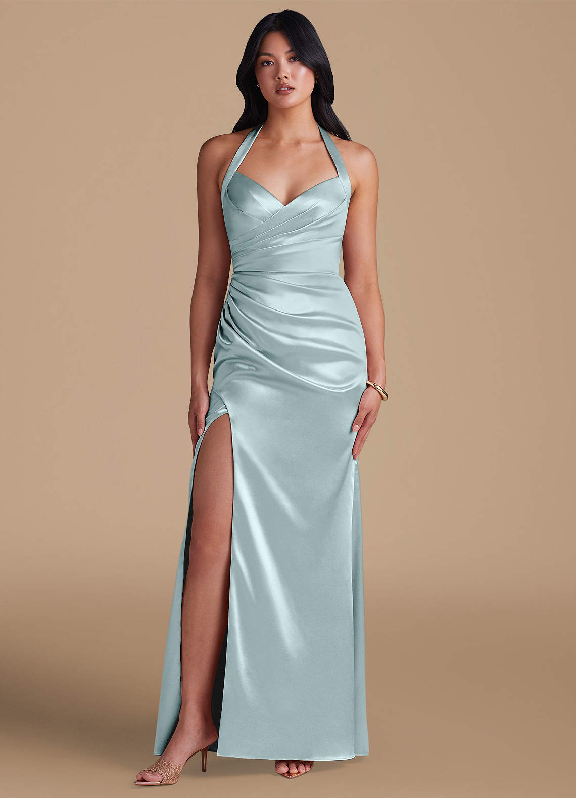 Azazie Emeria Brautjungfernkleider Etui Seitliche Cut-Outs Metallischer Satin Kleid Nebel image1