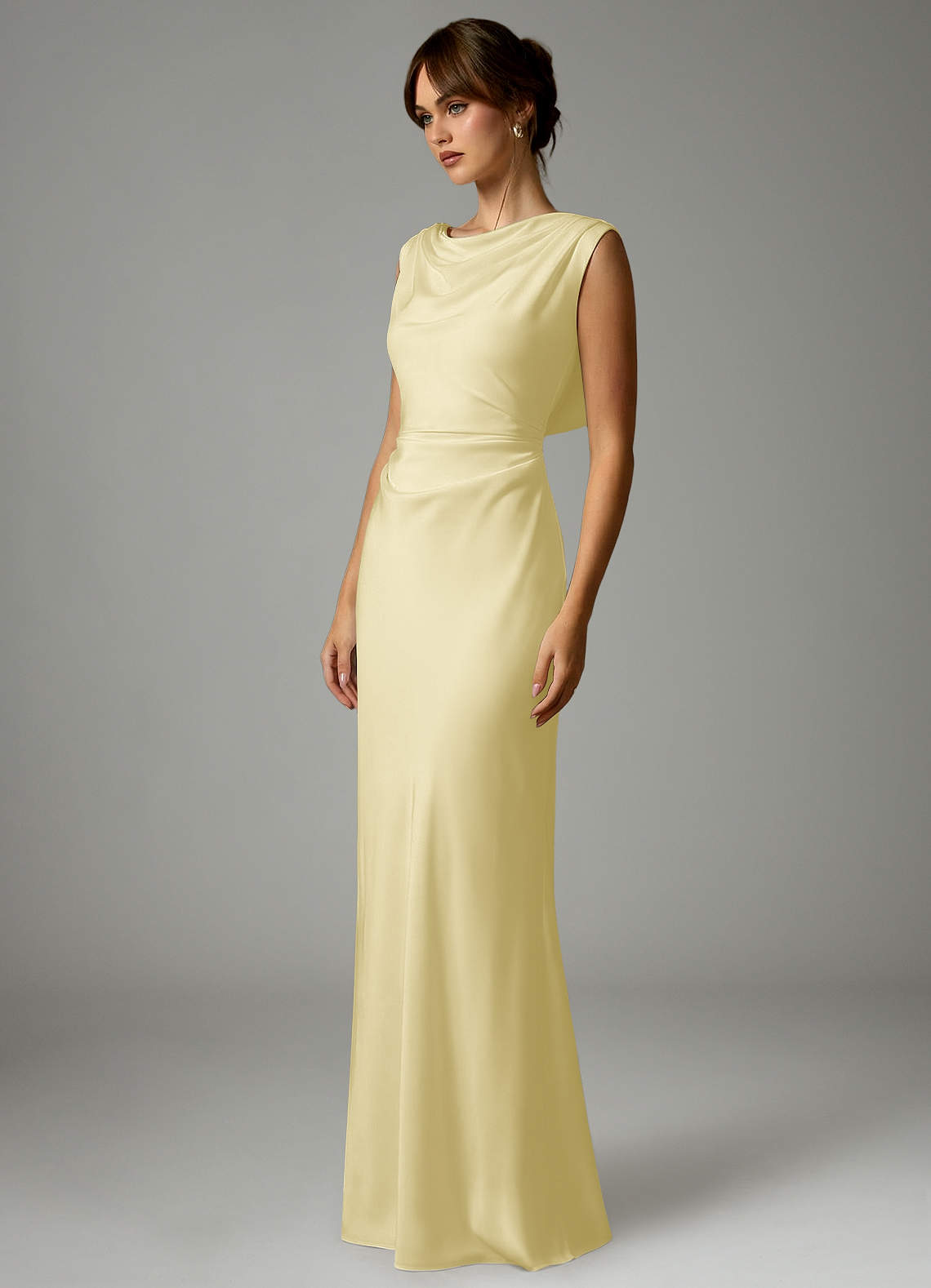 Azazie Kieryn Essayer des robes à la maison Robe Sirène en Satin extensible Plissée Noir image2