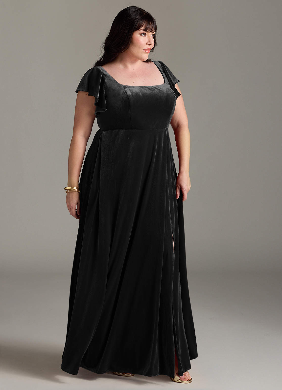 Azazie Bondi Vestidos de damas de honor Vestido de Negro de terciopelo de Corte en A con Corte Lateral image8