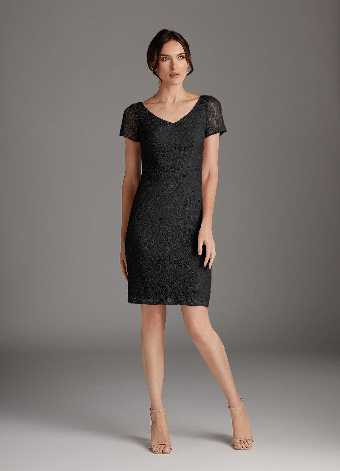 Azazie Lucilia Vestido de Negro de Encaje de Corte Recto Azazie