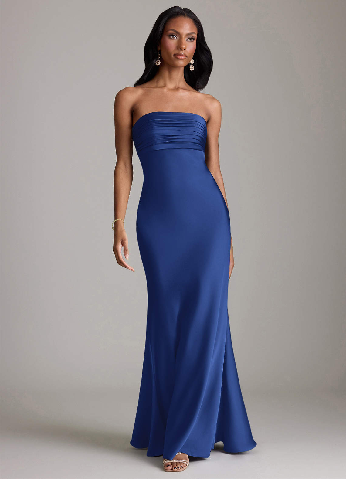 Azazie Saylor Vestidos de madrinha de casamento Vestido Royal Blue de Cetim elástico de sereia com Sem Alças image1