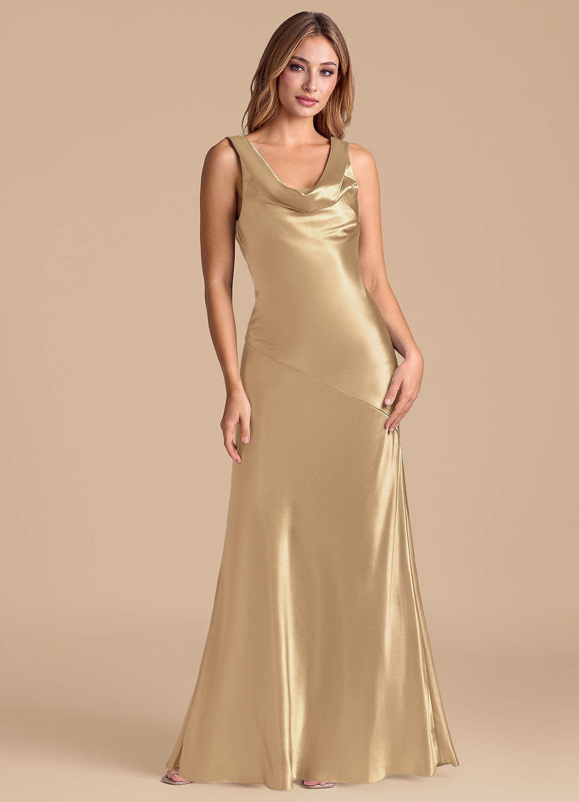 Azazie Rylina 신부 들러리 드레스 인어 메탈릭 새틴 바닥 길이 드레스 image1