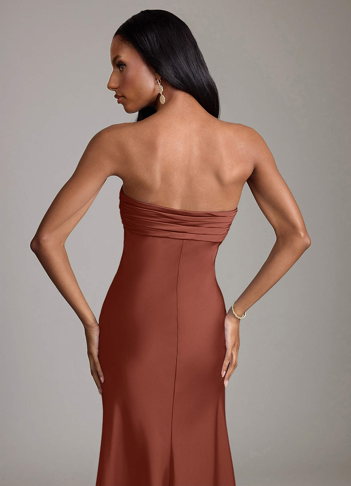 Azazie Saylor Brudtärnklänningar Klä av Sjöjungfru i Stretch Satin Axelbandslös Kastanjebrunt image5