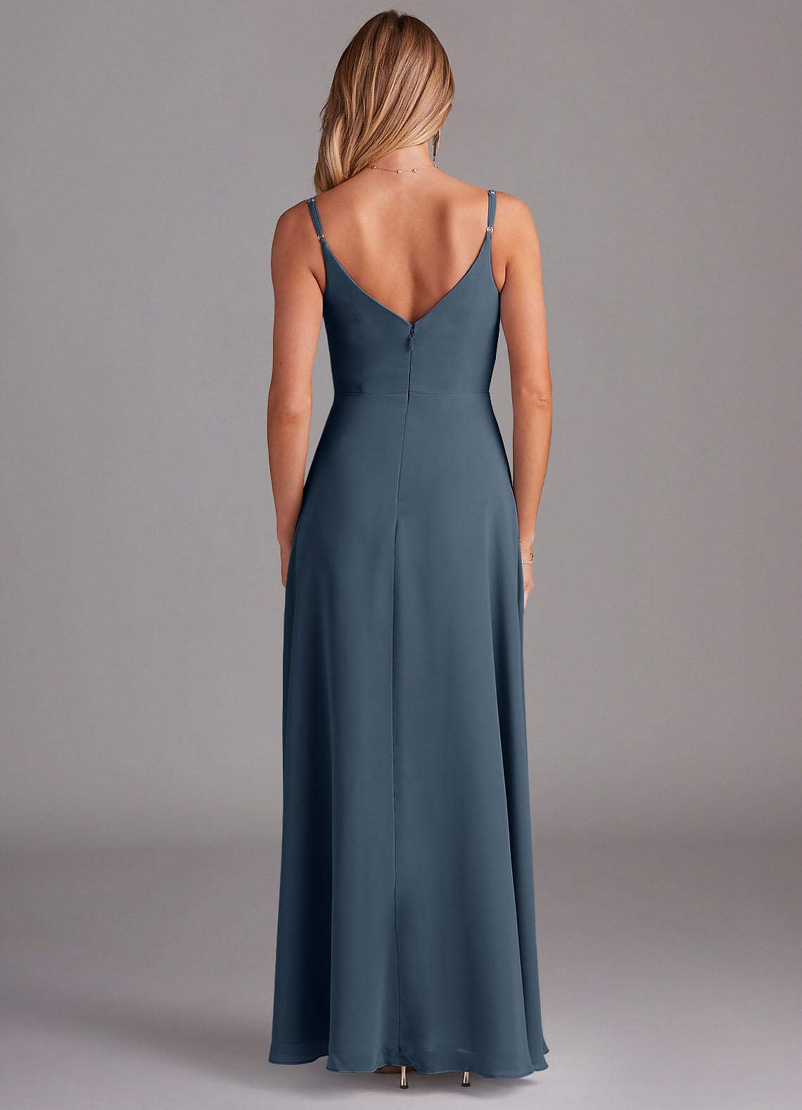 daenerys grey dress Emilia Clarke as Daenerys Targaryen TV Show