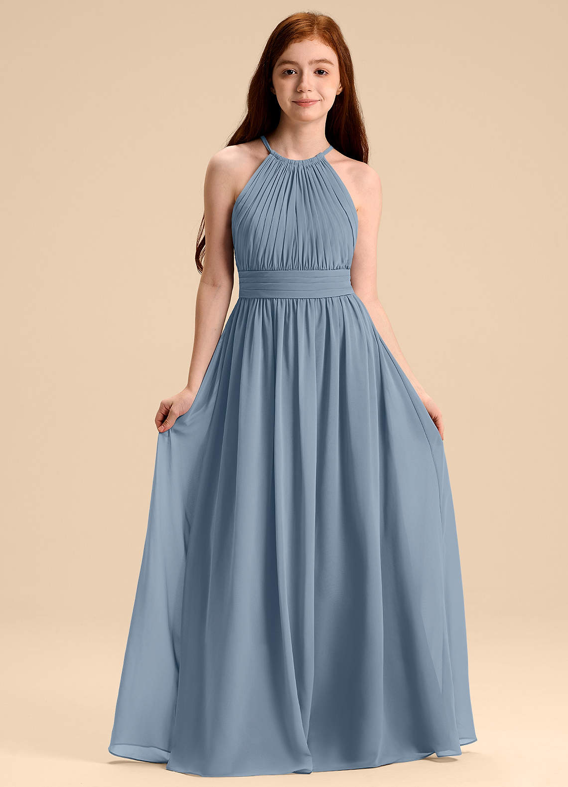 Azazie Malone Junior Robe Trapèze en Mousseline de soie Plissée Bleu Poussiéreux image1