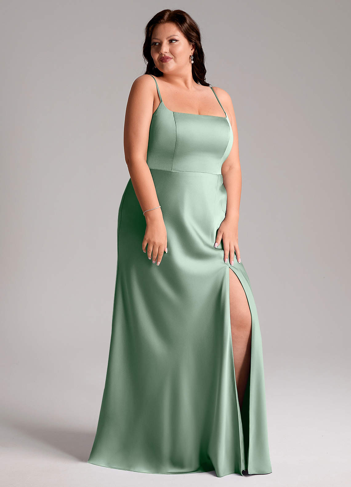 Azazie Lidia Vestidos de madrinha de casamento Vestido Agave de Cetim elástico de sereia com Fenda Lateral image4