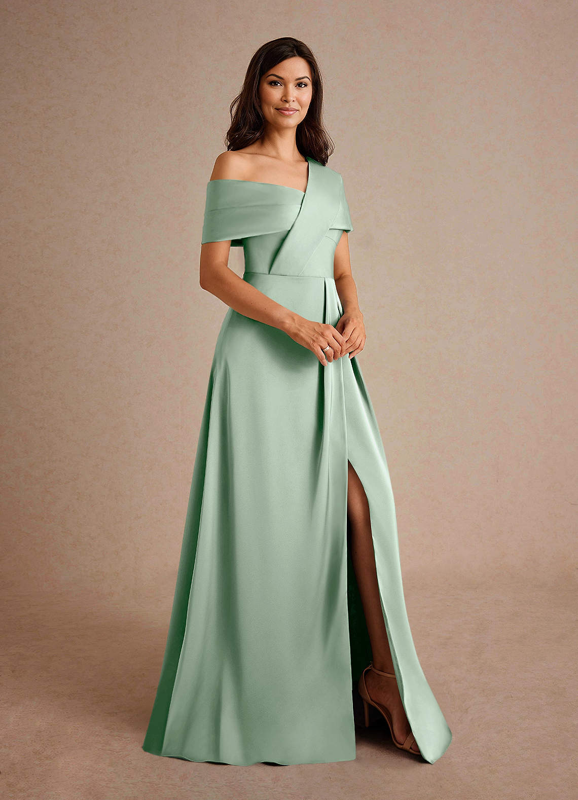 Azazie Milton Abiti per la Madre della Sposa Abito A-Line in Raso Elasticizzato Plissettato Agave image5