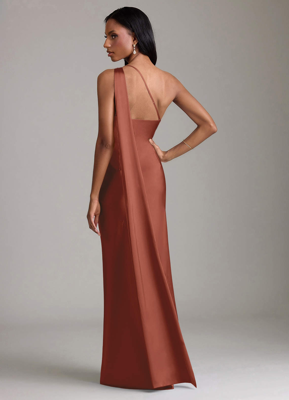 Azazie Juniper Brudtärnklänningar Klä av Sjöjungfru i Stretch Satin Ena axeln Kastanjebrunt image5