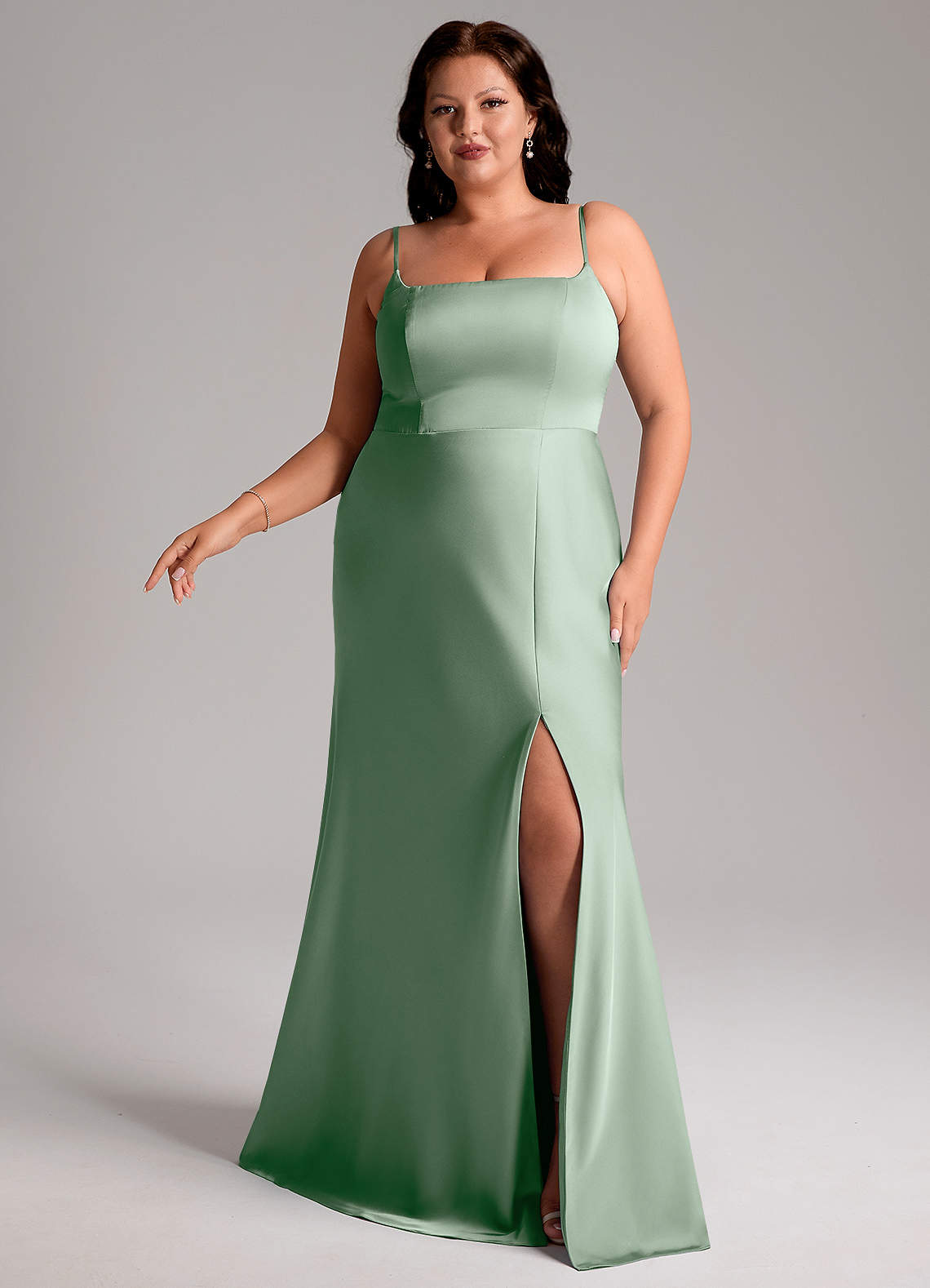 Azazie Lidia Vestidos de madrinha de casamento Vestido Agave de Cetim elástico de sereia com Fenda Lateral image2