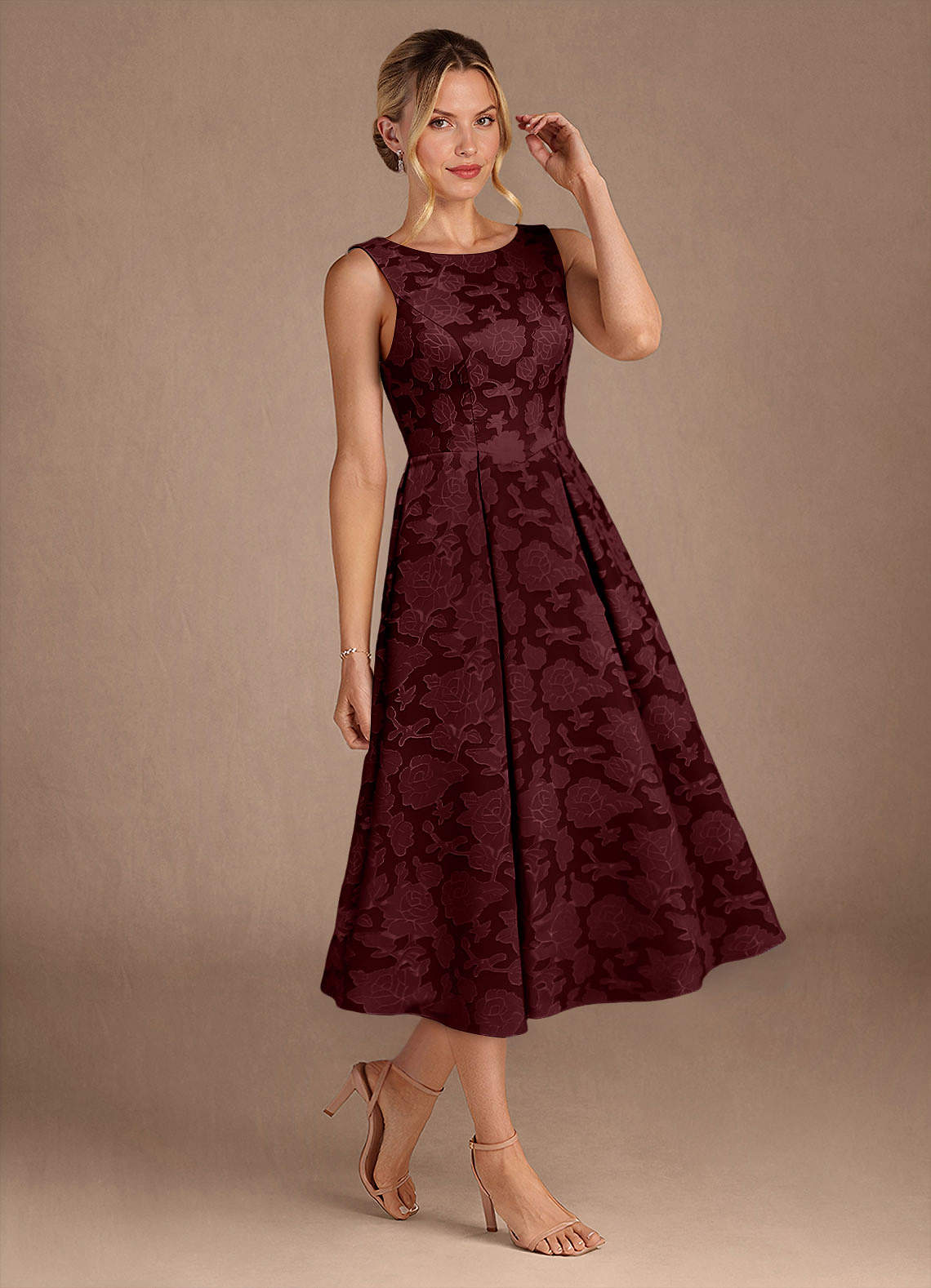 Azazie Fulton vestidos de madre de la novia Vestido de Cabernet de Devorado Floral de Corte En A con Plisado image1