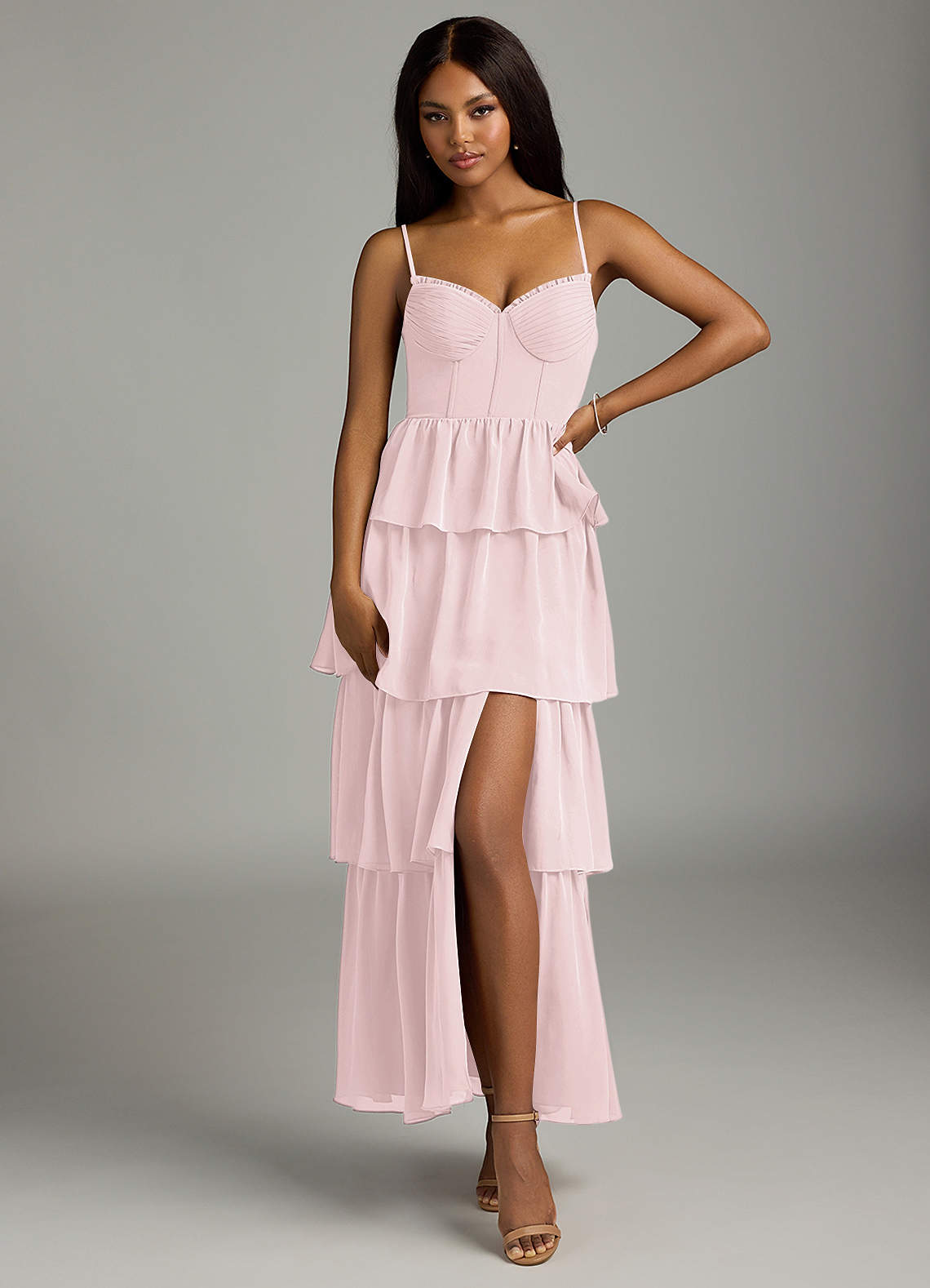 Azazie Kaiden Robes de demoiselle d'honneur Robe Trapèze en Mousseline de soie Encolure en Forme de Cœur Rose Pâle image1