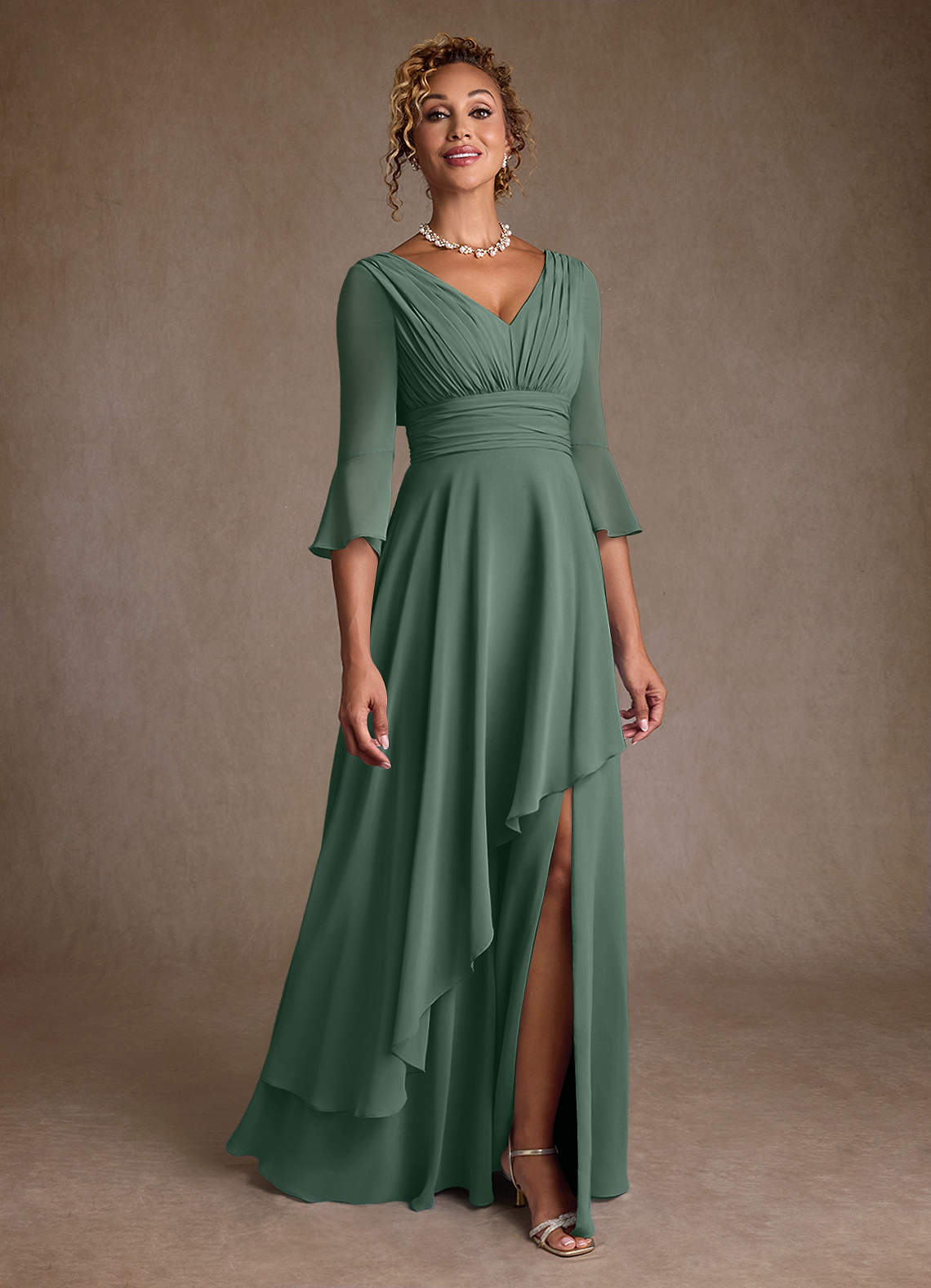 Azazie Eire Abiti per la Madre della Sposa Abito A-Line in Chiffon Plissettato Eucalipto image1