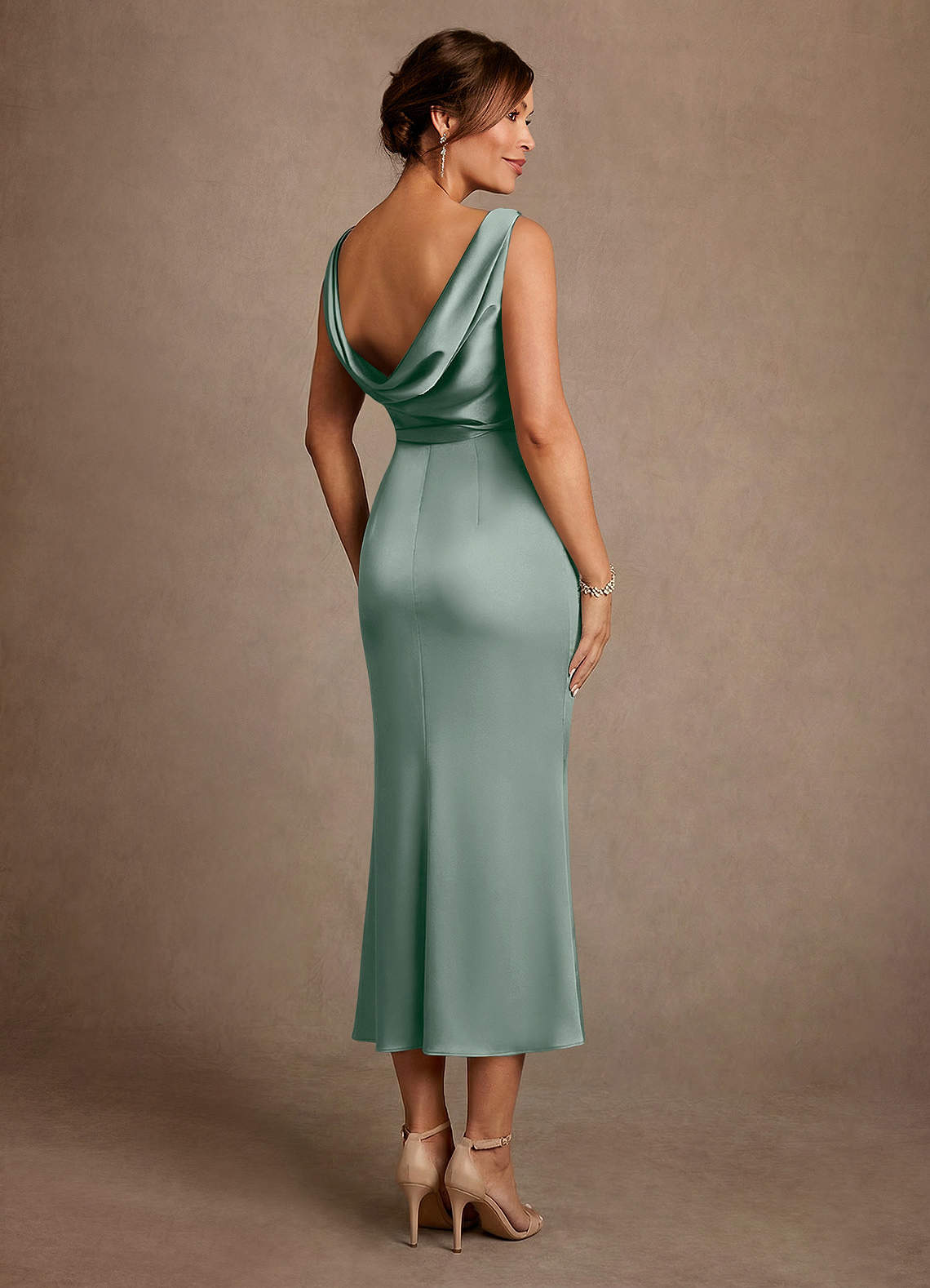Azazie Mazhe Kleider für die Brautmutter A-Linie Plissee Stretch-Satin Kleid Silberner Salbei image1