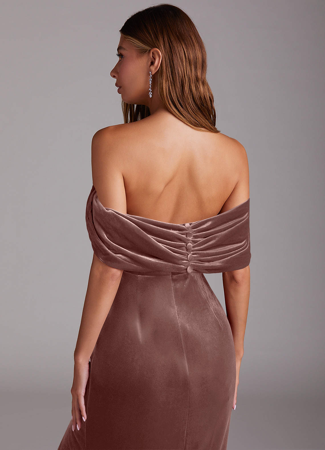 cocktail dress gucci Runway by Tom Ford Satin Dress, F/W 2003 flowy maxi Color:Gold/Crystal w/ nude mesh Crafted from silk Mermaid Low Back Wedding
