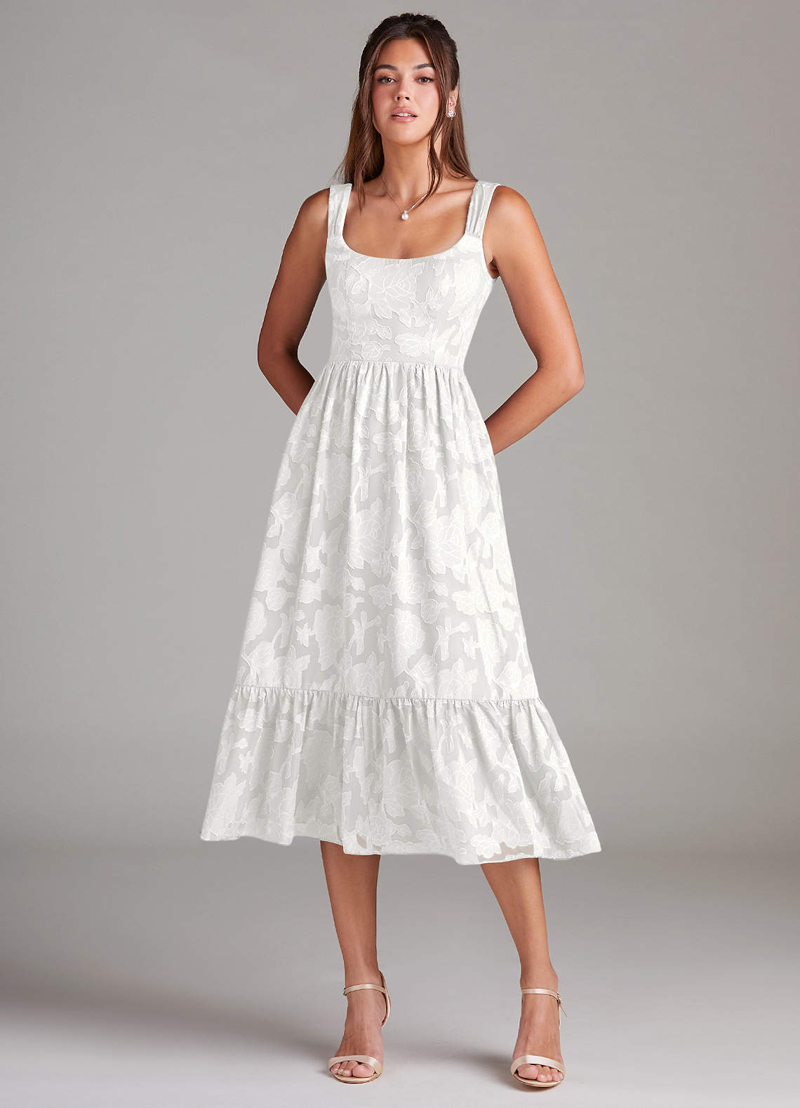 Azazie Alissa Vestidos de madrinha de casamento Vestido Branco de Esgotamento Floral de Linha A com com Bolsos image2