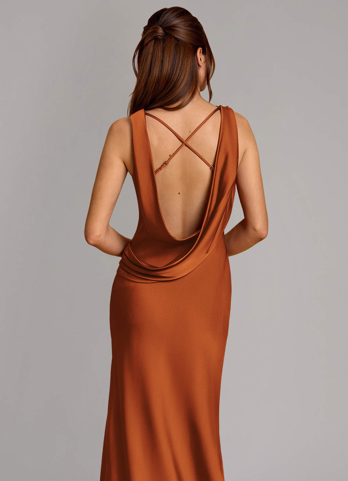 Azazie Cheryl Vestidos de damas de honor Vestido de Canela de Satén Elástico de Corte Sirena image1