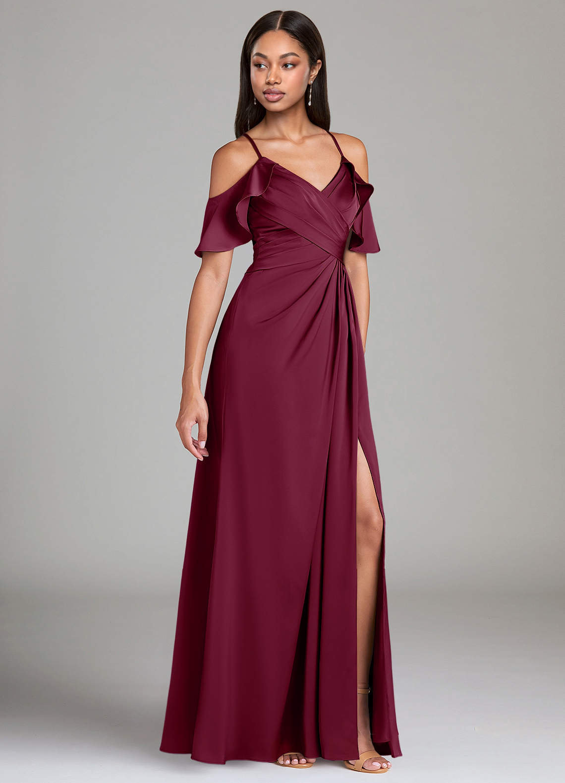 Azazie Dakota Brautjungfernkleider A-Linie Schulterfrei Stretch-Satin Kleid Maulbeerrot image1