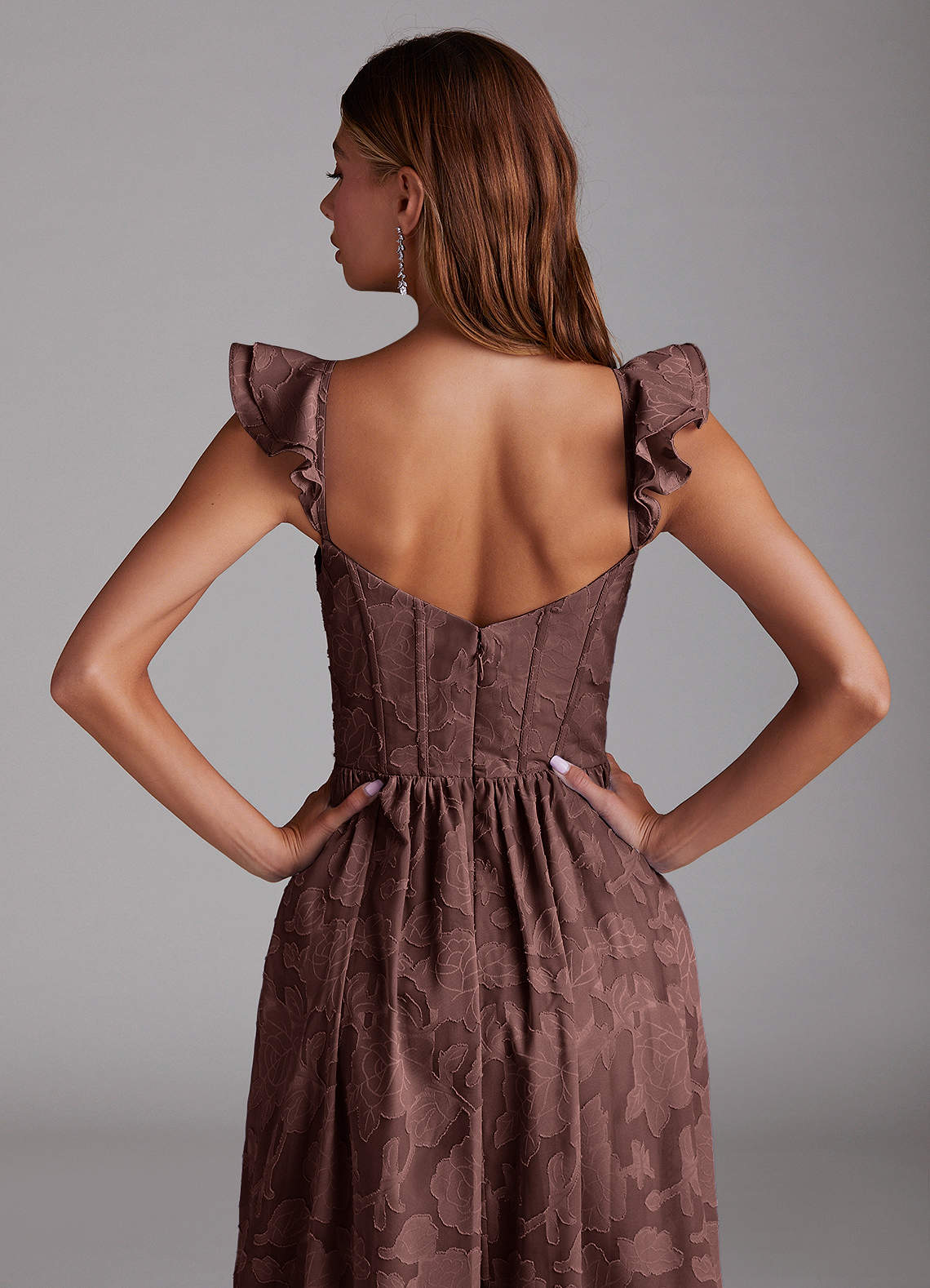 Azazie Denisse Vestidos de madrinha de casamento Vestido Café Expresso de Esgotamento Floral de Linha A com Ruched image5